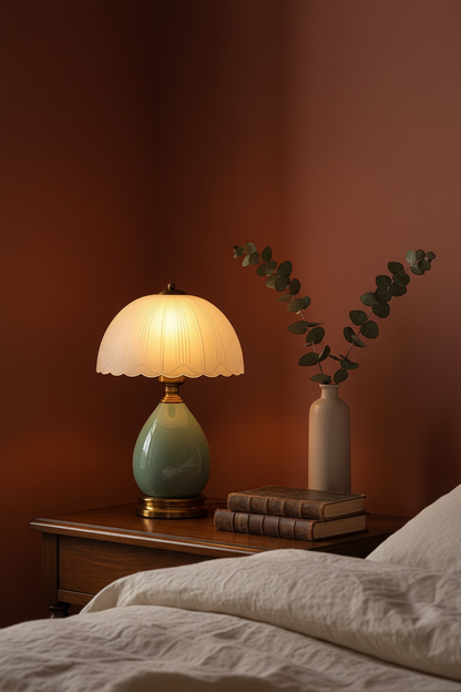 Scalloped Dome Table Lamp | Ceramic Base & Brass Fittings | Vintage Bedside Lamp | 3-Level Dimmer