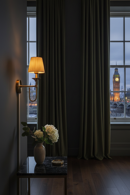 Plug‑In Wall Sconce – Warm Ambient Lighting